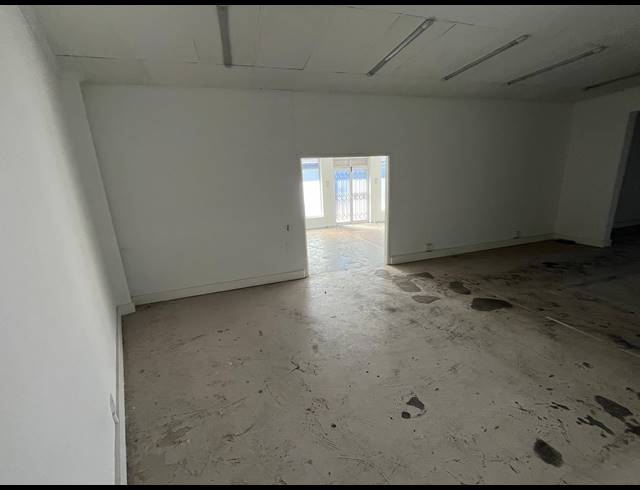 181M² RETAIL TO LET IN PARKLANDS